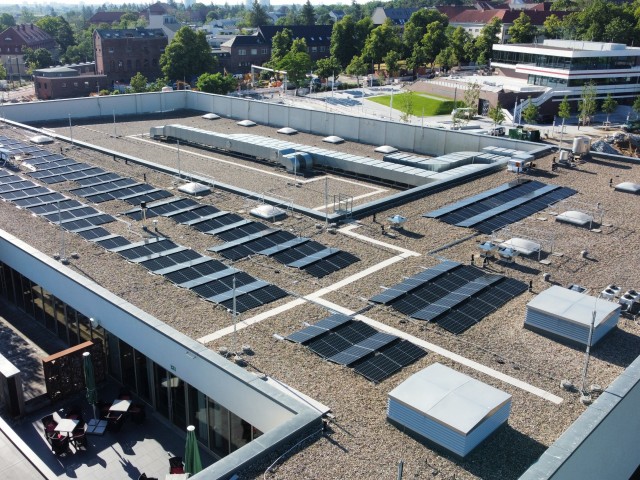 Photovoltaikanlage auf dem blu