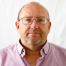 Portraitfoto von Detlef Fischer