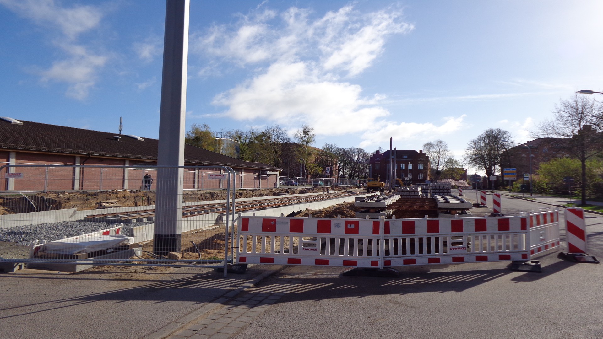 Straßenbahntrasse Georg Hermann Allee/Bereich Rote Kaserne 4