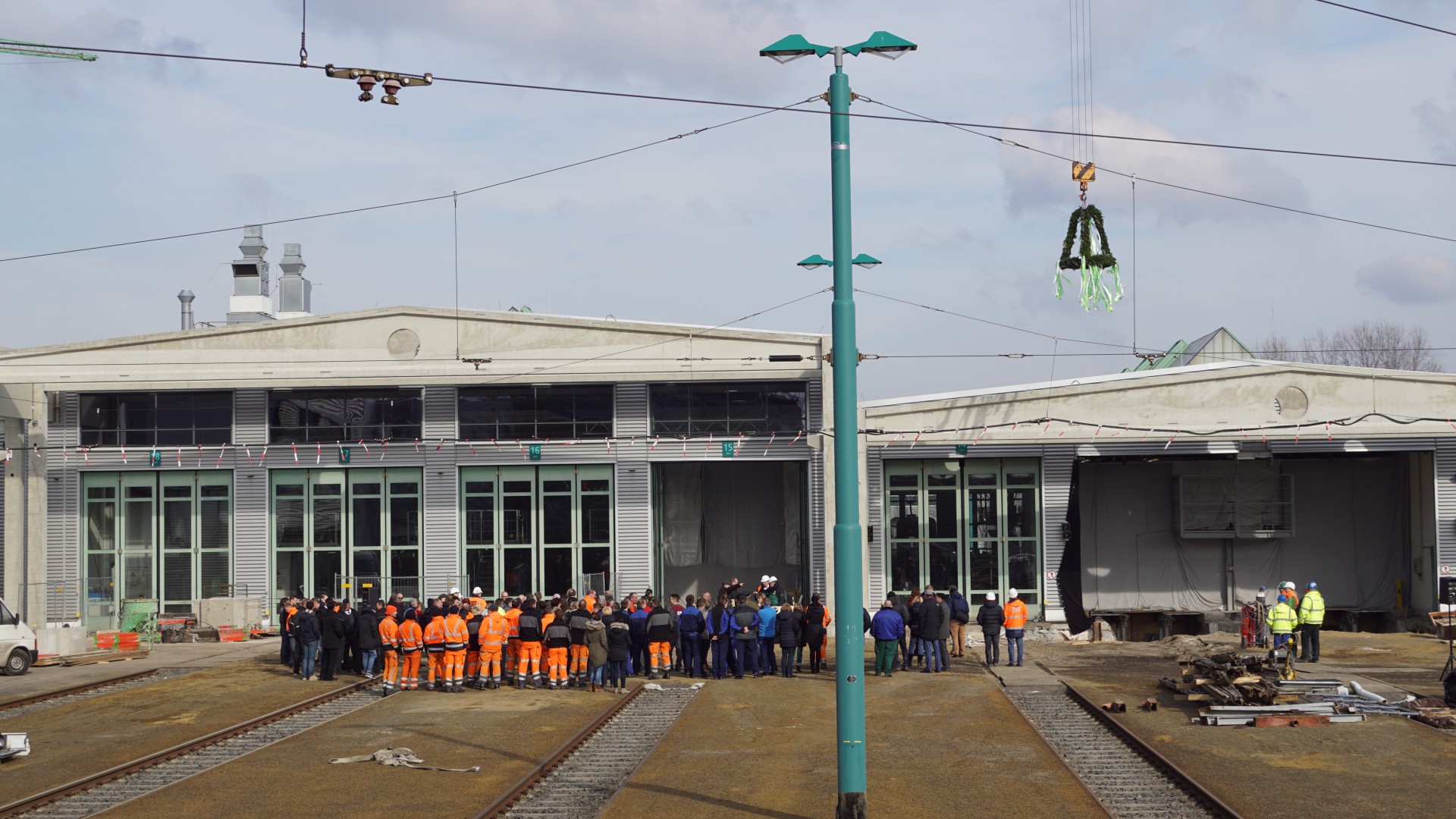 Richtkrone über der Werkstatt Tram am 21.Februar 2018, © ViP