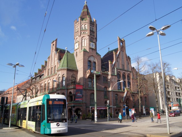 Strassenbahn am Rathaus Babelsberg - Kreuzung Karl-Liebknechtstraße, Rudolf-Breitscheid-Straße, © ViP