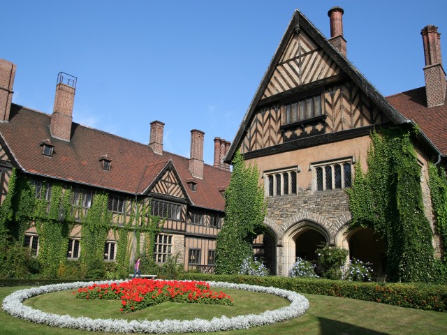 Schloss Cecilienhof mit Park, © H M F 